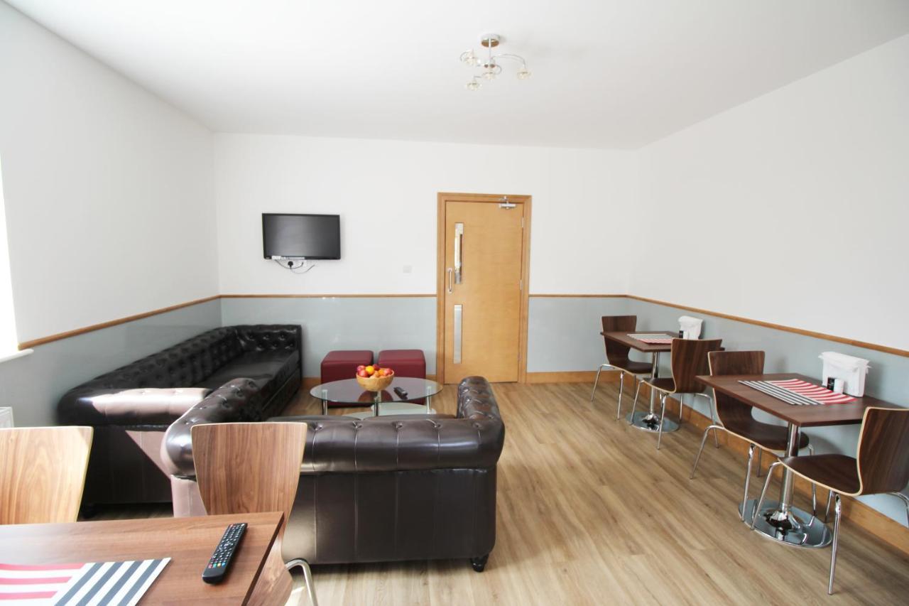 Flexistay Aparthotel Sutton Exterior foto