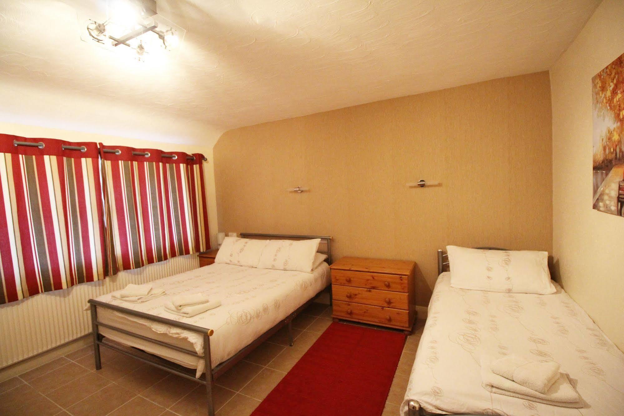Flexistay Aparthotel Sutton Exterior foto